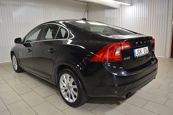 Volvo S60 3 of 14