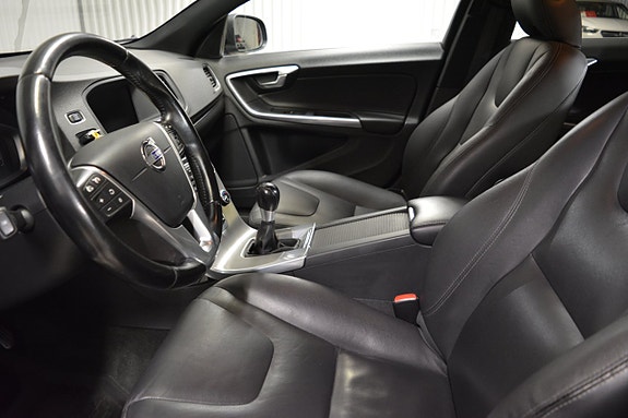 Volvo S60 7 of 14