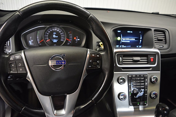 Volvo S60 9 of 14