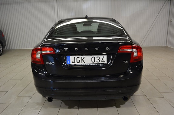 Volvo S60 4 of 14