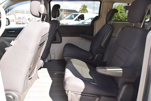 Chrysler Grand Voyager 10 of 21