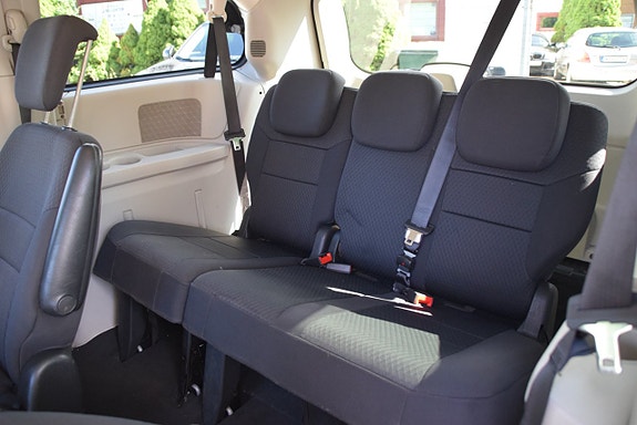 Chrysler Grand Voyager 11 of 21