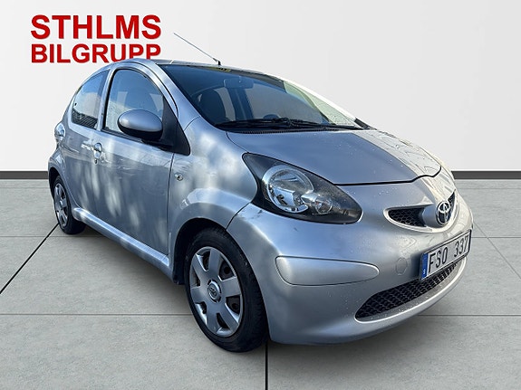 Toyota Aygo 5 of 17