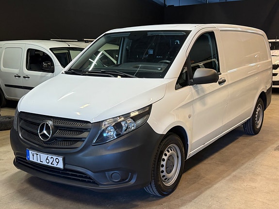 Mercedes-Benz Vito 111 2 of 16