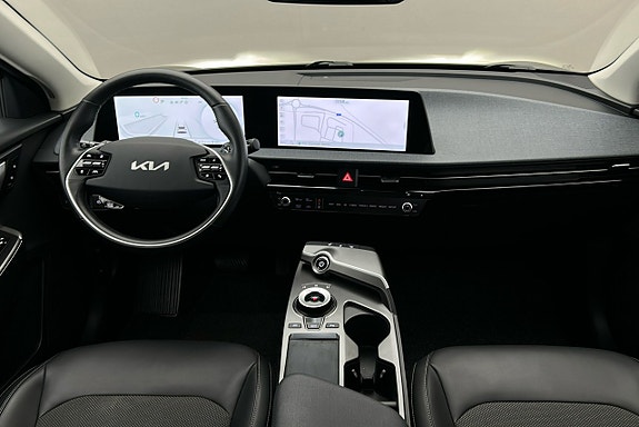 Kia EV6 3 of 3