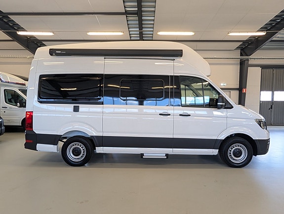 Volkswagen Grand California 600 177hk / Automat / 4-sängplatser / Solcell / El-patron 6 of 27