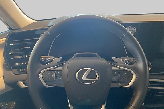 Lexus RX450h 10 of 11