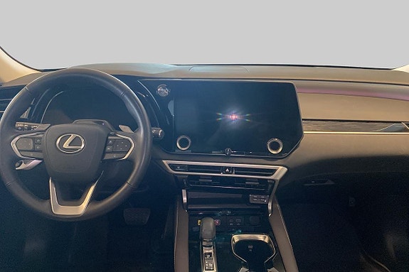 Lexus RX450h 9 of 11