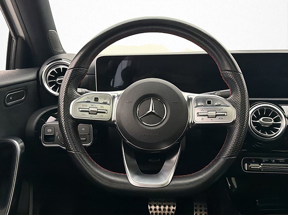 Mercedes-Benz A180 12 of 30