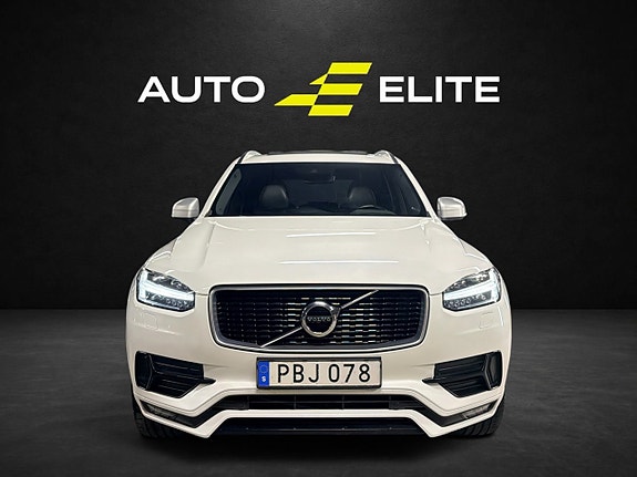 Volvo XC90 8 of 30