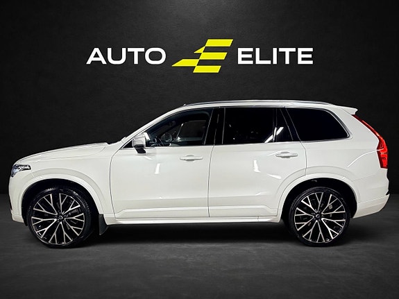 Volvo XC90 2 of 30