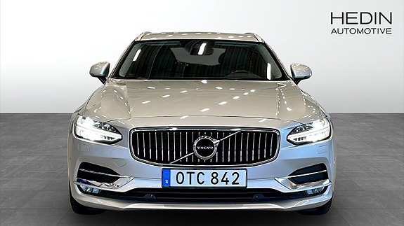 Volvo V90 8 of 12
