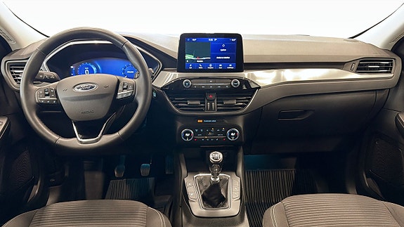 Ford Kuga 4 of 12
