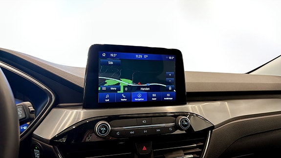Ford Kuga 11 of 12
