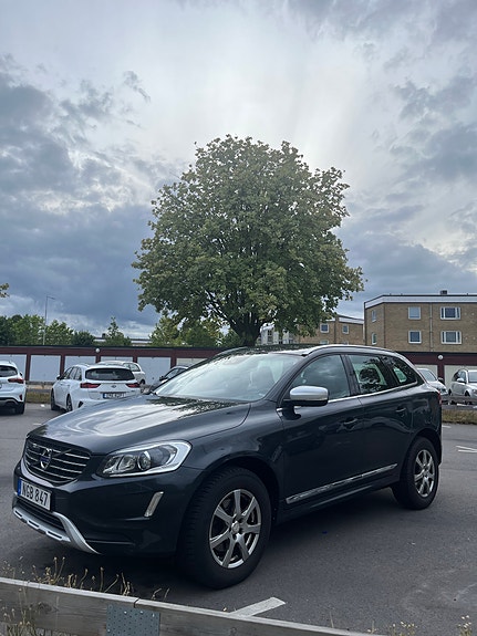 Volvo XC60 4 of 7