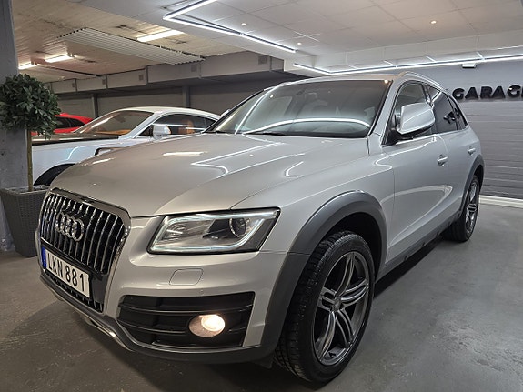 Audi Q5 2 of 14