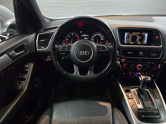 Audi Q5 7 of 14