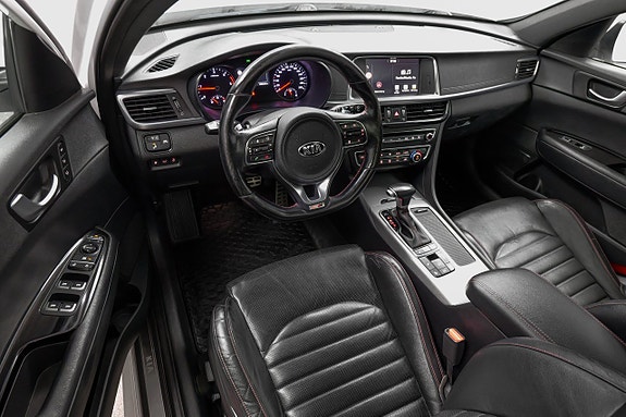 Kia Optima 4 of 24