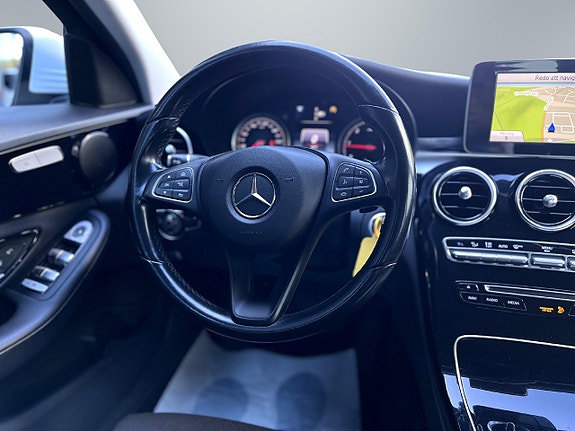 Mercedes-Benz C220 d 8 of 10