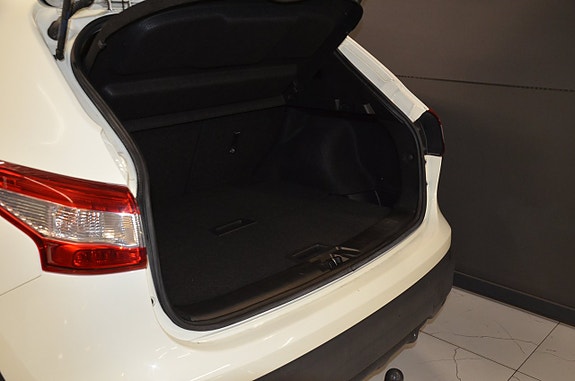 Nissan Qashqai 9 of 18
