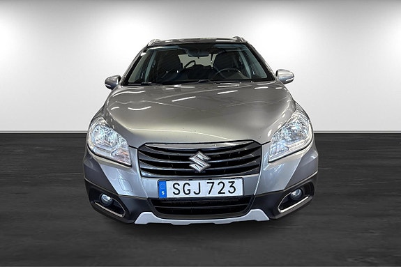 Suzuki S-Cross 2 of 14