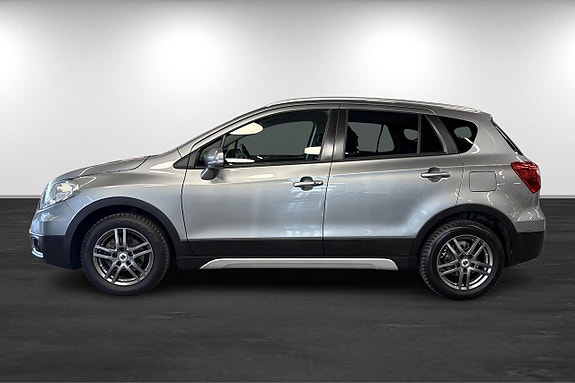 Suzuki S-Cross 4 of 14