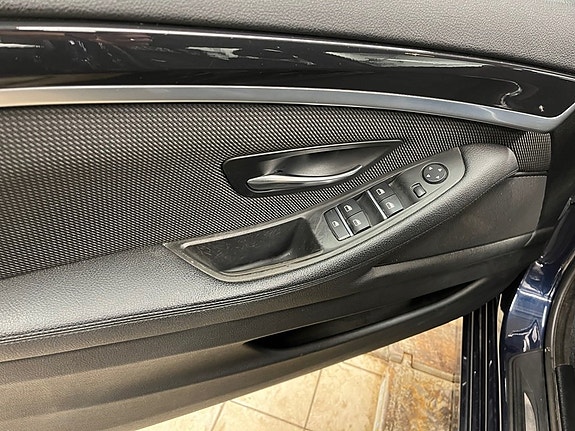 BMW 520 8 of 10