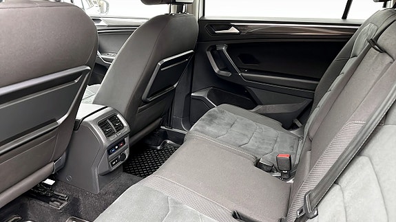 Volkswagen Tiguan Allspace 11 of 12