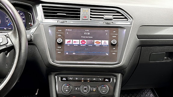 Volkswagen Tiguan Allspace 9 of 12