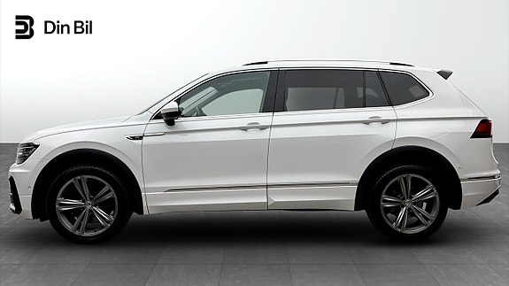Volkswagen Tiguan Allspace 2 of 12