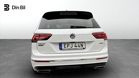 Volkswagen Tiguan Allspace 5 of 12