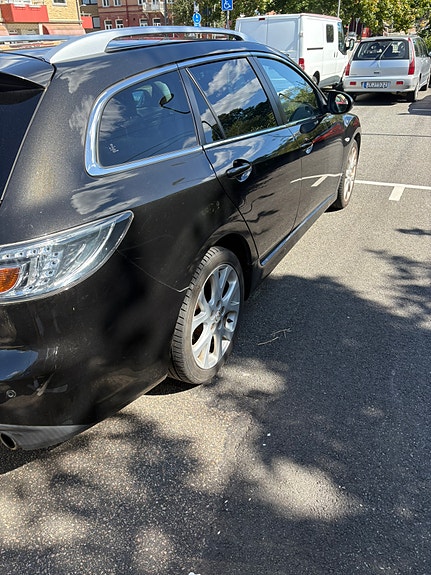 Mazda 6 2 of 5
