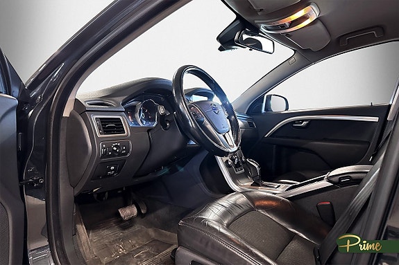 Volvo V70 10 of 22