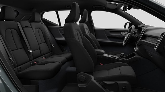 Volvo EX40 19 of 26