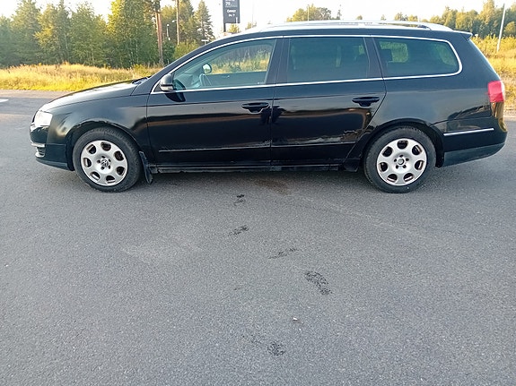 Volkswagen Passat 6 of 6