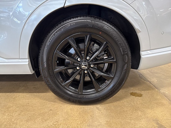 Honda CR-V 17 of 23