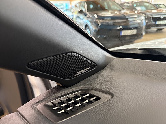 Honda CR-V 19 of 23