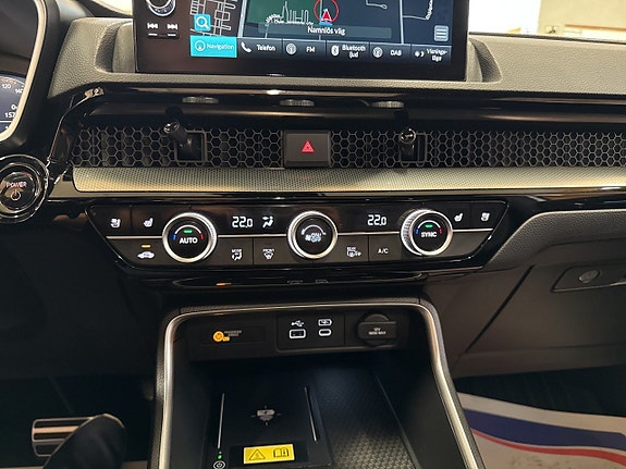 Honda CR-V 13 of 23