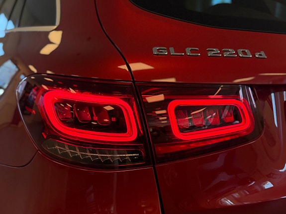 Mercedes-Benz GLC220 d 14 of 30