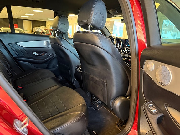 Mercedes-Benz GLC220 d 23 of 30