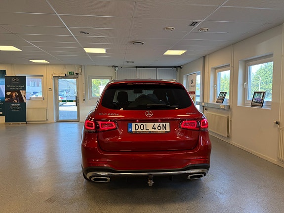 Mercedes-Benz GLC220 d 9 of 30