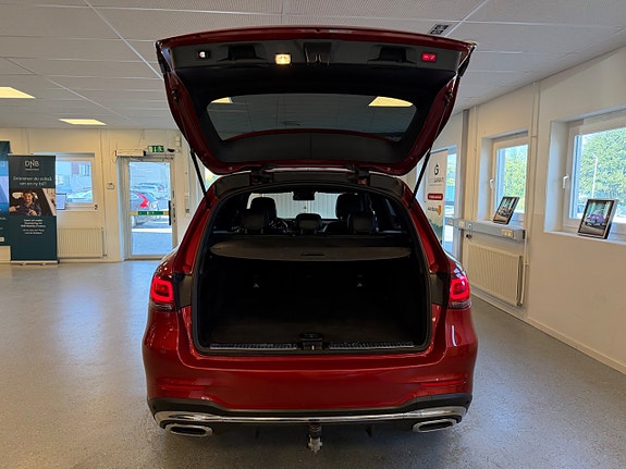 Mercedes-Benz GLC220 d 21 of 30