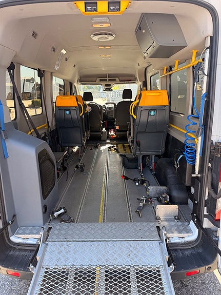Ford Transit 16 of 29