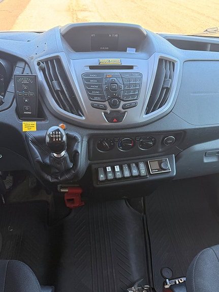 Ford Transit 28 of 29