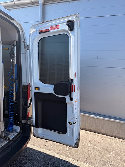 Ford Transit 11 of 29