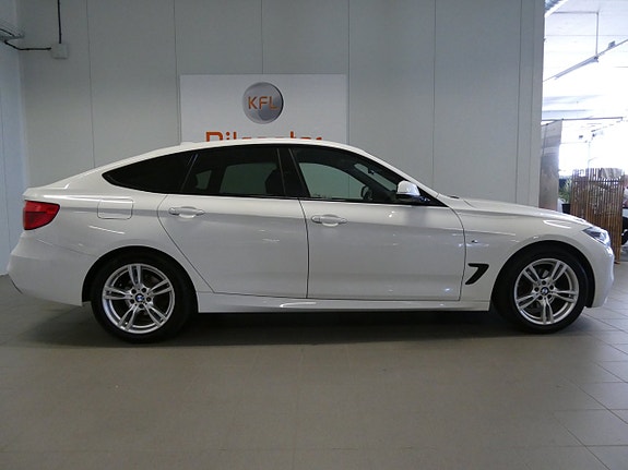 BMW 320d 6 of 23