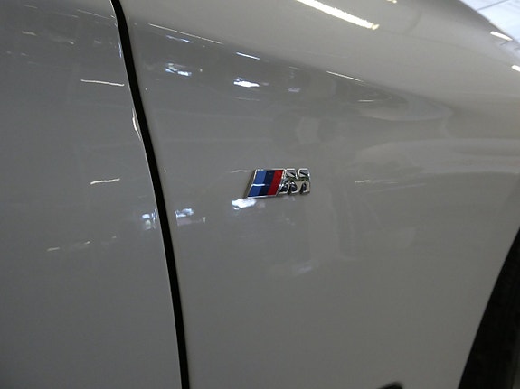 BMW 320d 5 of 23
