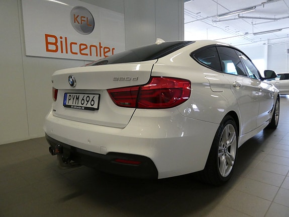 BMW 320d 7 of 23
