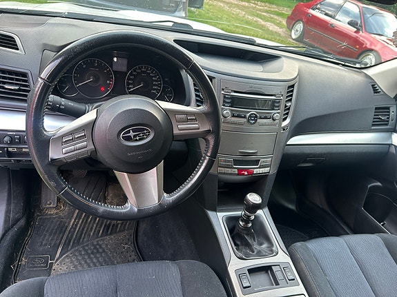 Subaru Outback 6 of 8