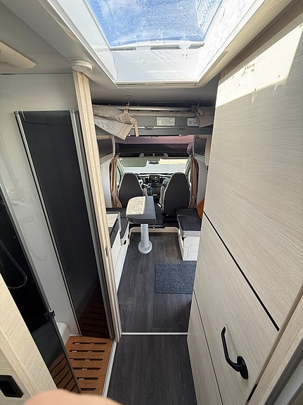 CHALLENGER 337 Graphite Ultimate dieselvärmare, automatlåda, lithiumbatteri med mer! 15 of 22